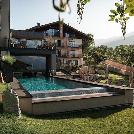 Maraias - Luxury Suites & Apartments Burgusio Ngoại thất bức ảnh