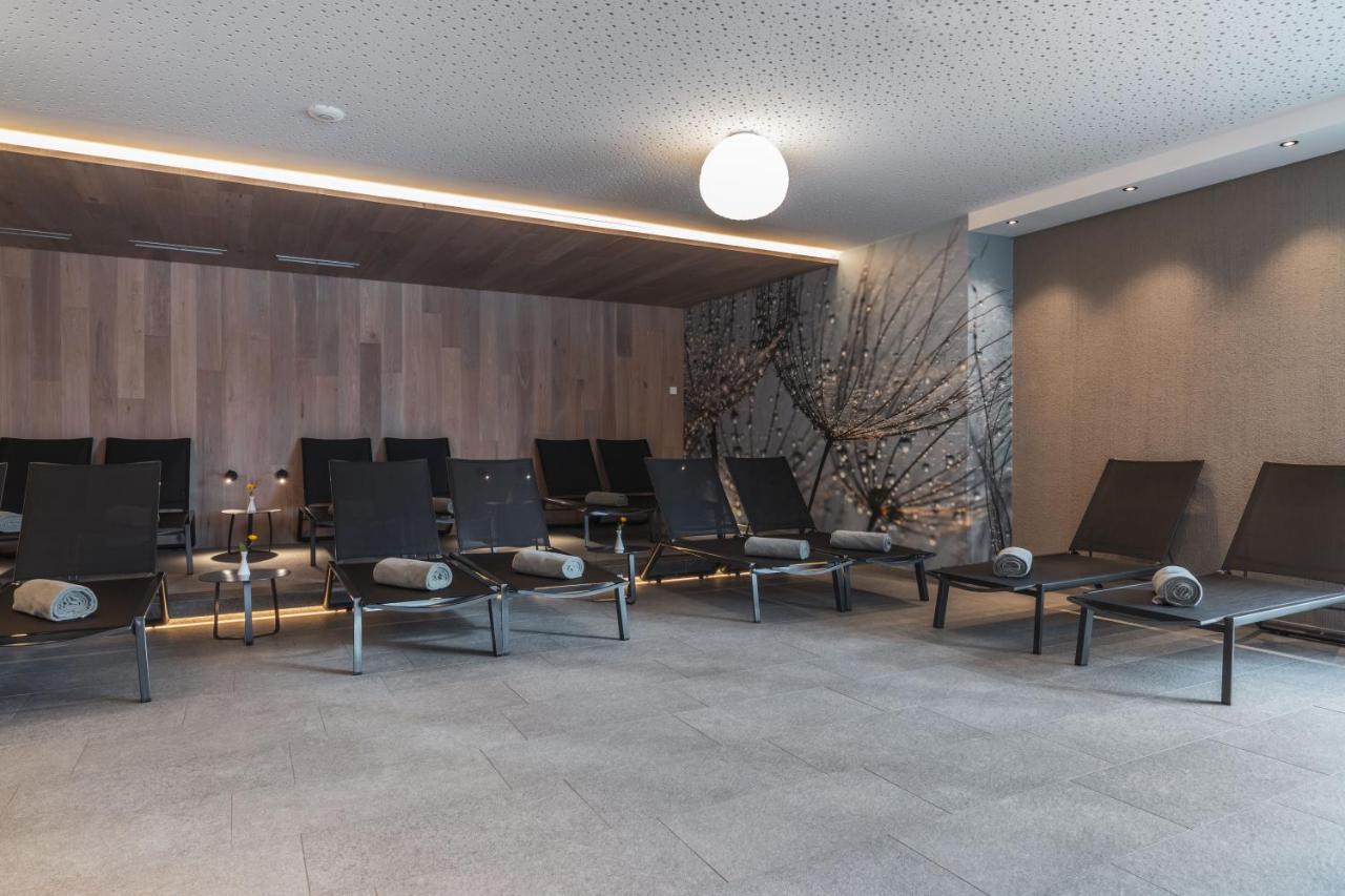 Maraias - Luxury Suites & Apartments Burgusio Ngoại thất bức ảnh