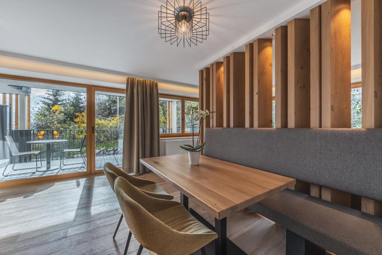 Maraias - Luxury Suites & Apartments Burgusio Ngoại thất bức ảnh