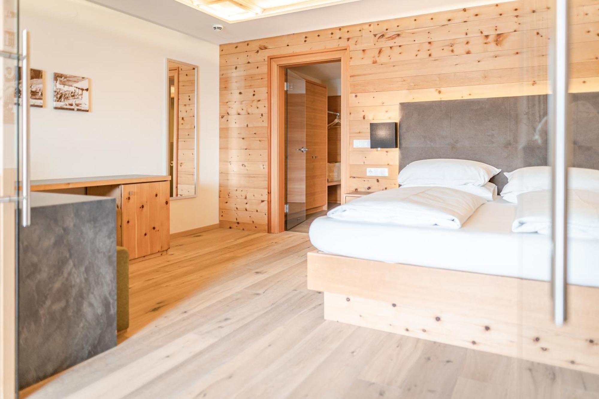 Maraias - Luxury Suites & Apartments Burgusio Ngoại thất bức ảnh