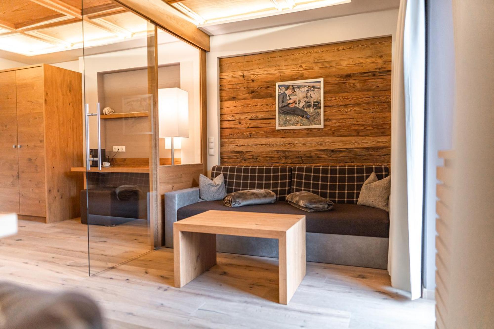 Maraias - Luxury Suites & Apartments Burgusio Ngoại thất bức ảnh